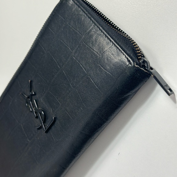 Yves Saint Laurent Embossed Leather Zip Around Wallet - Picture 3 of 10